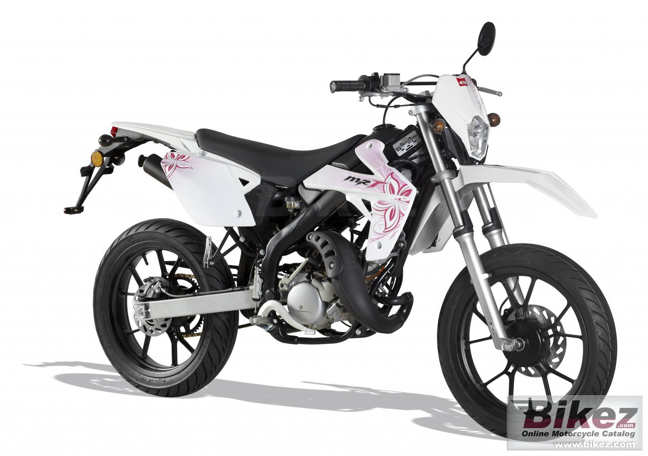 Big Rieju mrt 50 picture and wallpaper from Bikez.com
